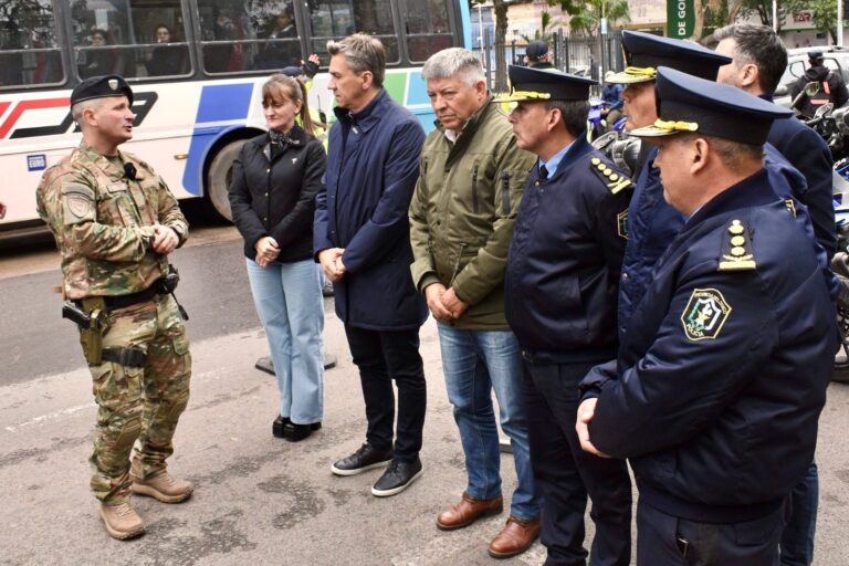 PLAN PROVINCIAL DE SEGURIDAD: SE PRESENTÓ LA NUEVA DIVISIÓN “PATRULLA FLUVIAL” DE LA POLICÍA DEL CHACO
