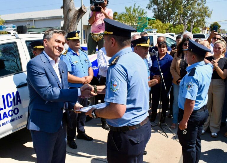PROGRAMA DE PREVENCIÓN METROPOLITANA: NUEVOS PATRULLEROS PARA LAS COMISARÍAS DE BARRANQUERAS