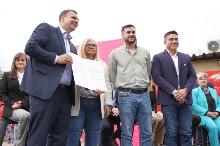 Delgado: “La Feria del Libro es un puente entre la cultura, la educación y la comunidad”
