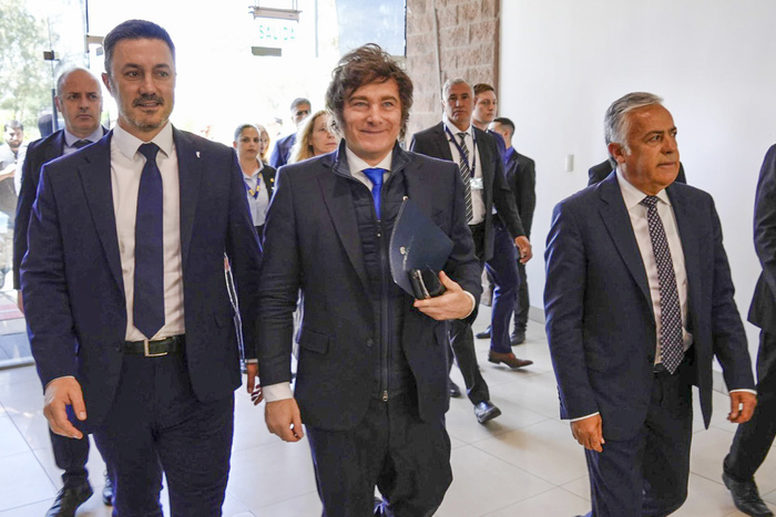 A pesar de la seguridad, el Presidente fue repudiado 