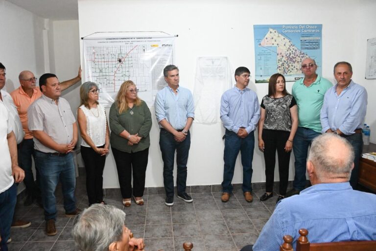 Delgado participó de las celebraciones por el Día del Camino junto a consorcios camineros en Santa Sylvina