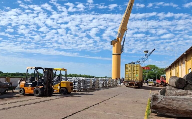EL PUERTO DE BARRANQUERAS CONCRETÓ UNA NUEVA EXPORTACIÓN