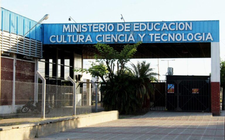 COMUNICADO OFICIAL DEL MINISTERIO DE EDUCACIÓN