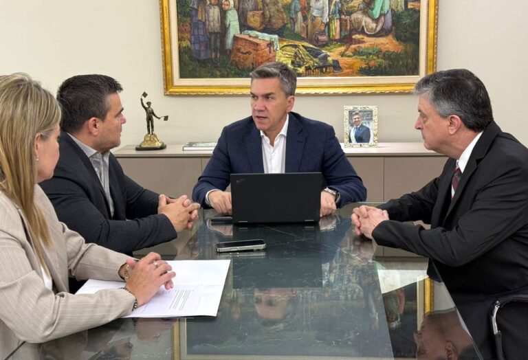 NUEVAS AUTORIDADES EN EL INSSSEP