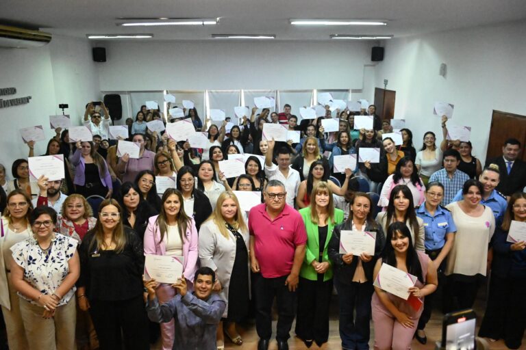 “Capacitarnos es clave para saber cómo intervenir”, destacó Delgado ante más de 100 nuevos Acompañantes contra las Violencias