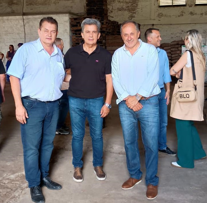 Zimmermann destacó la articulación público-privada para fortalecer al sector tabacalero