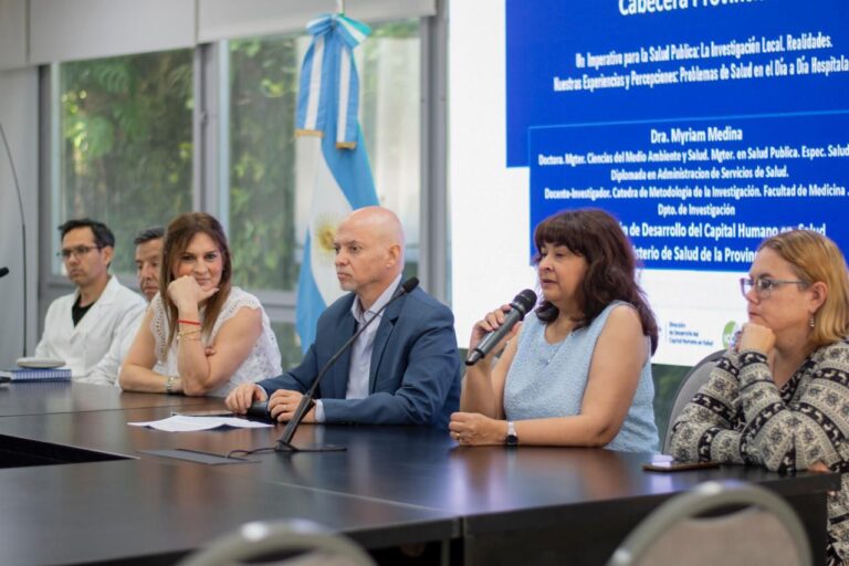 EL GOBIERNO JUNTO AL ICCTI REUNIERON AL SISTEMA DE SALUD