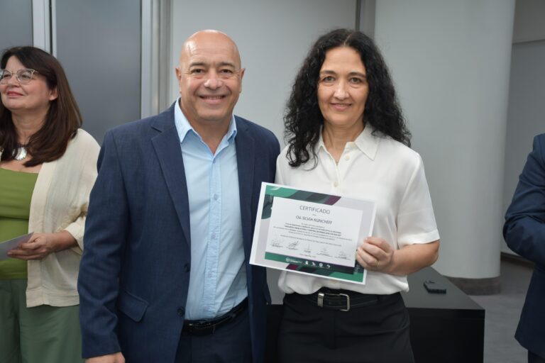 ODONTOLOGÍA: CULMINÓ EN CHACO EL PRIMER CURSO EN SEDACIÓN CON ÓXIDO NITROSO
