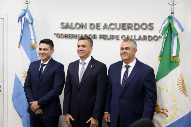 CAMBIOS EN EL GABINETE: JURARON LOS NUEVOS MINISTROS DE GOBIERNO Y DESARROLLO HUMANO