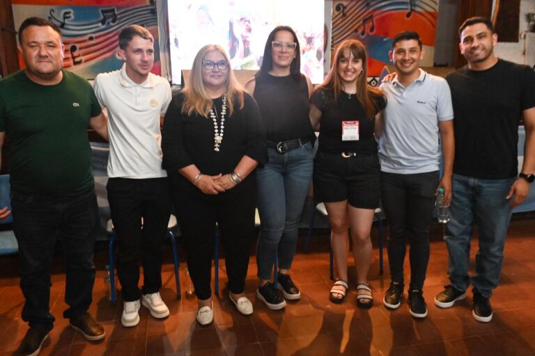 JUVENTUD RADICAL PLAZA EN EL ENCUENTRO PROVINCIAL DE LA JUVENTUD