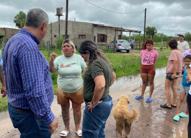 EL GOBIERNO PROVINCIAL INTENSIFICA SU PRESENCIA TERRITORIAL CON MAYOR ASISTENCIA A FAMILIAS AFECTADAS POR LAS LLUVIAS