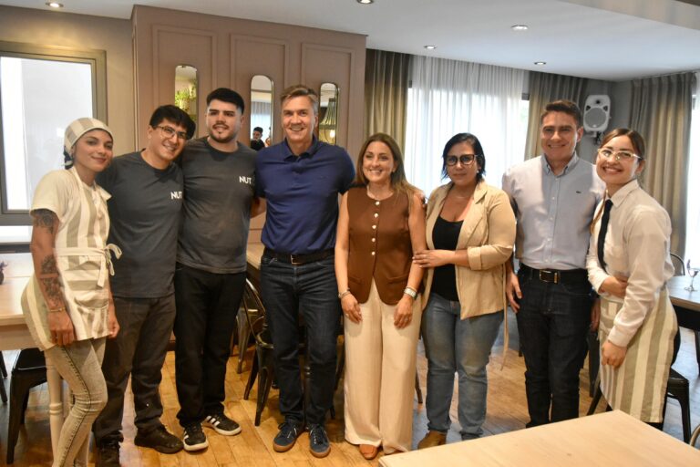 EL GOBERNADOR ZDERO DESTACÓ LA INSERCIÓN LABORAL A TRAVÉS DE “IMPULSAR CHACO”