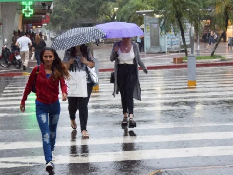 Viernes con lluvias en toda la provincia: rige un alerta meteorológico