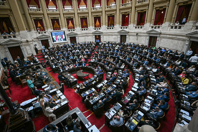 Diputados aprobó la Reforma laboral con el quórum de los peronistas de Salta, Catamarca y Tucumán