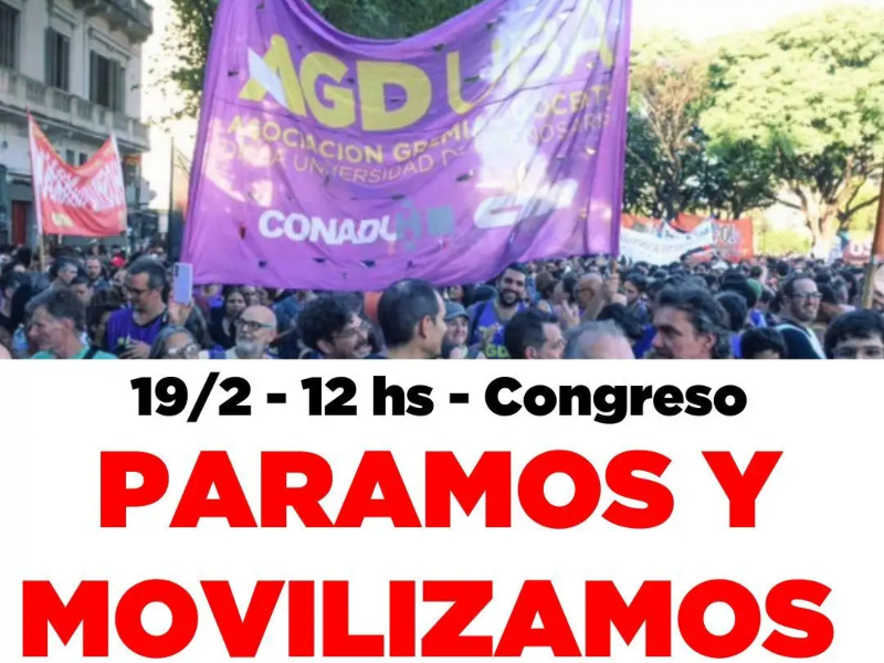 Docentes universitarios paran y marchan al Congreso contra la reforma laboral