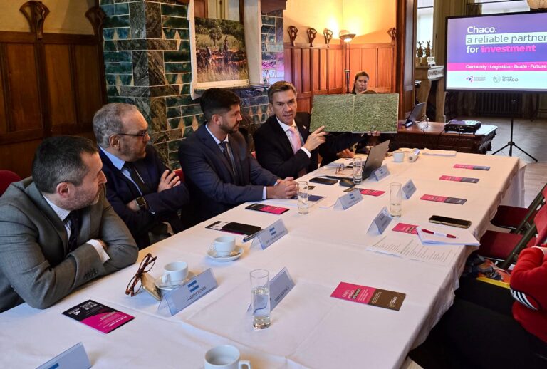 BÉLGICA: CHACO PRESENTÓ SU POTENCIAL PRODUCTIVO ANTE EMPRESARIOS EUROPEOS