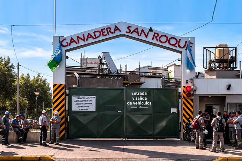 Por la crisis, cierran empresas emblemáticas con un combo demoledor