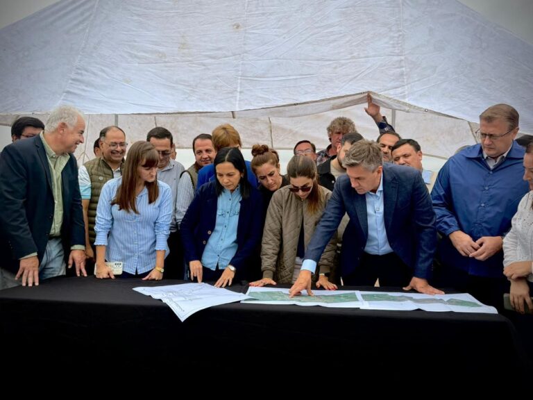 VILLA ÁNGELA: “LA RUTA 13 ES UNA OBRA TRASCENDENTAL PARA EL CHACO” DIJO EL GOBERNADOR ZDERO