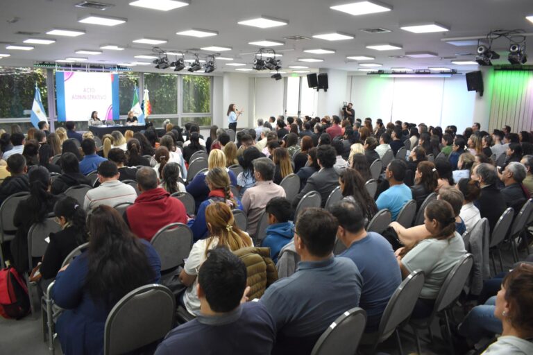 RESISTENCIA: JORNADA DE CAPACITACIÓN PARA OPTIMIZAR LA GESTIÓN ADMINISTRATIVA MUNICIPAL