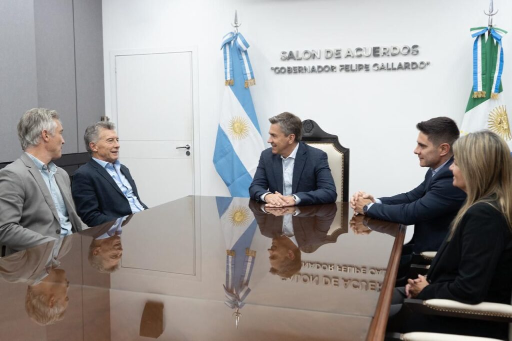 ZDERO RECIBIÓ AL EXPRESIDENTE DE LA NACIÓN MAURICIO MACRI
