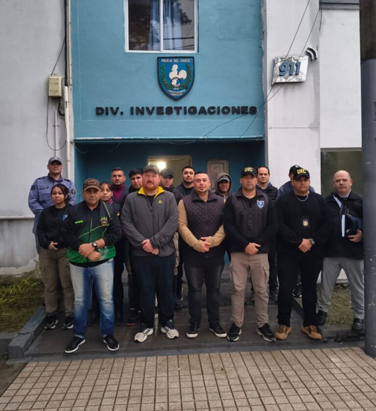 VILLA ÁNGELA: SECUESTRAN ARMAS Y UNA GRANADA ACTIVA