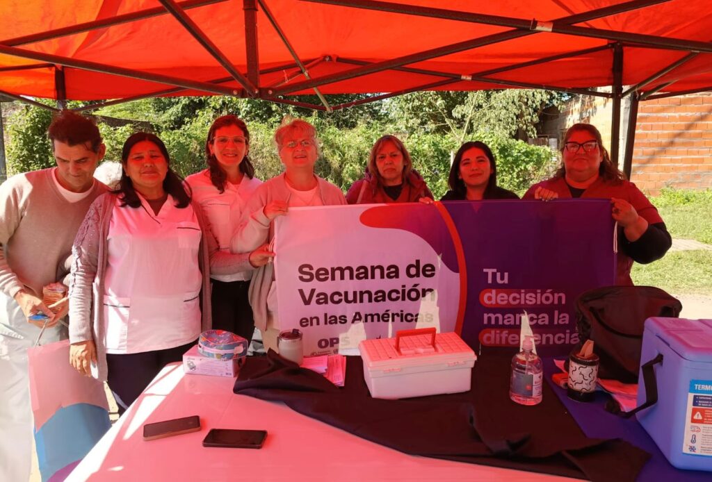 ACERCAR LA SALUD A LA GENTE: EXITOSO OPERATIVO SANITARIO MÓVIL EN FONTANA