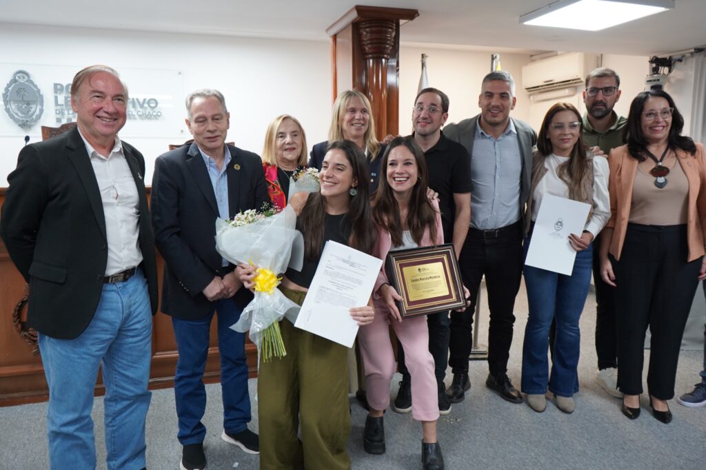 Emotivo homenaje post mortem a Sandra Mendoza en la Legislatura