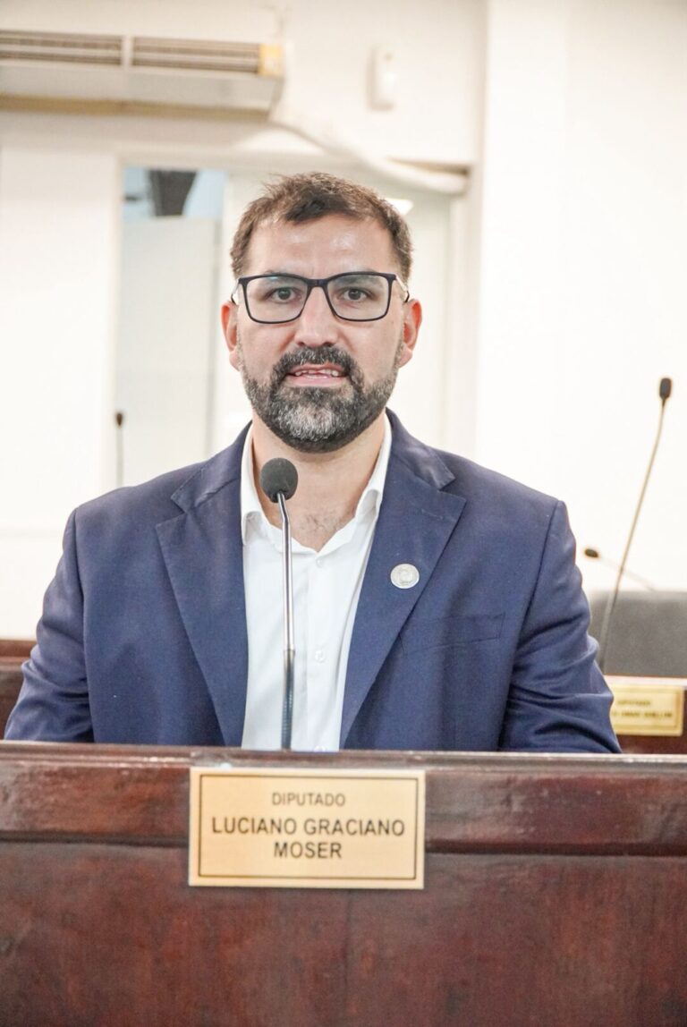 Lucho Moser presentó proyecto para aliviar las deudas de las familias chaqueñas