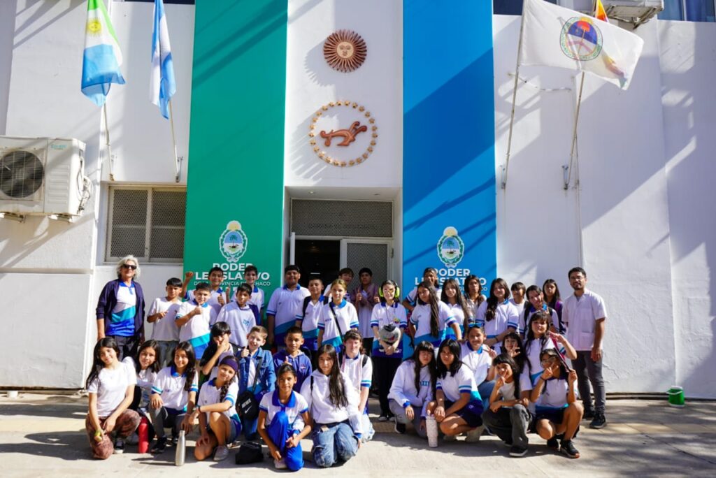Alumnos de la EEP Nº 596 conocieron el Recinto de Sesiones