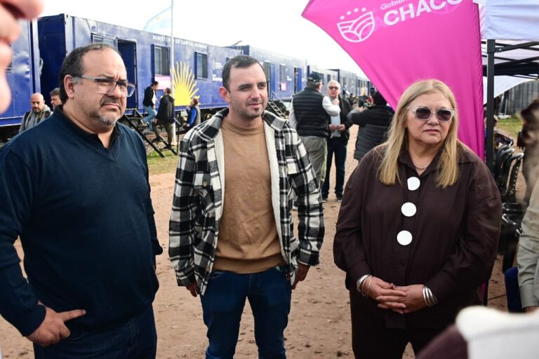Legisladores acompañaron la puesta en marcha de los servicios del Tren 25 de Mayo en Hermoso Campo