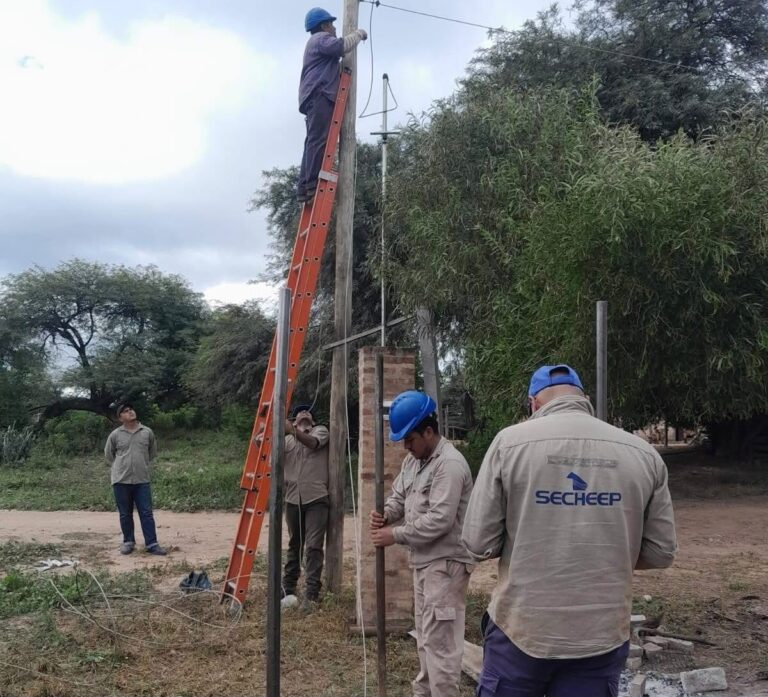 SECHEEP AMPLÍA EL SERVICIO ELÉCTRICO EN EL PARAJE LAS HACHERAS