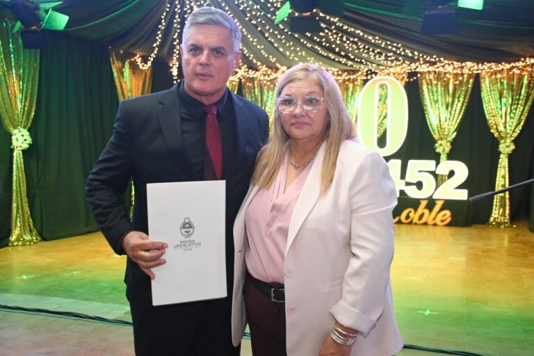 Delgado participó del 80° aniversario de la Escuela N° 452 “1° de Junio” de Villa Berthet