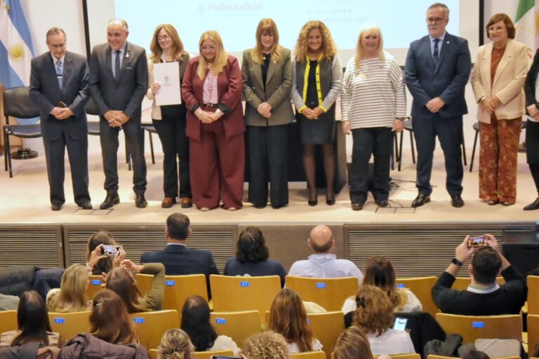 Delgado acompañó la apertura de las XXIII Jornadas de la Sociedad Argentina de Genética Forense