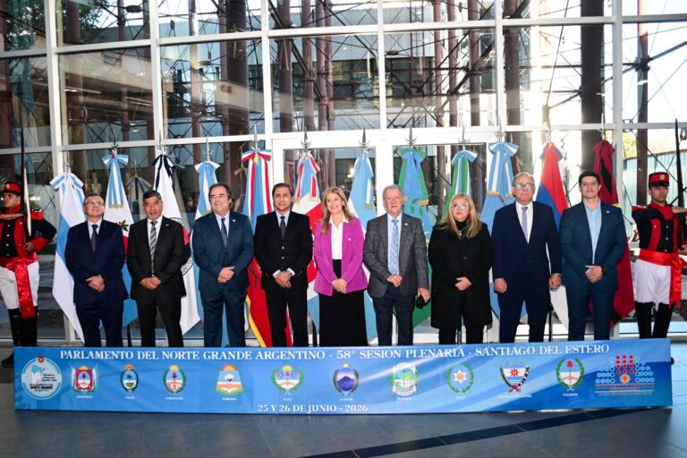 58º SESIÓN DEL PARLAMENTO DEL NORTE GRANDE: LA DELEGACIÓN CHAQUEÑA PRESENTE EN LAS COMISIONES Y MESA EJECUTIVA 