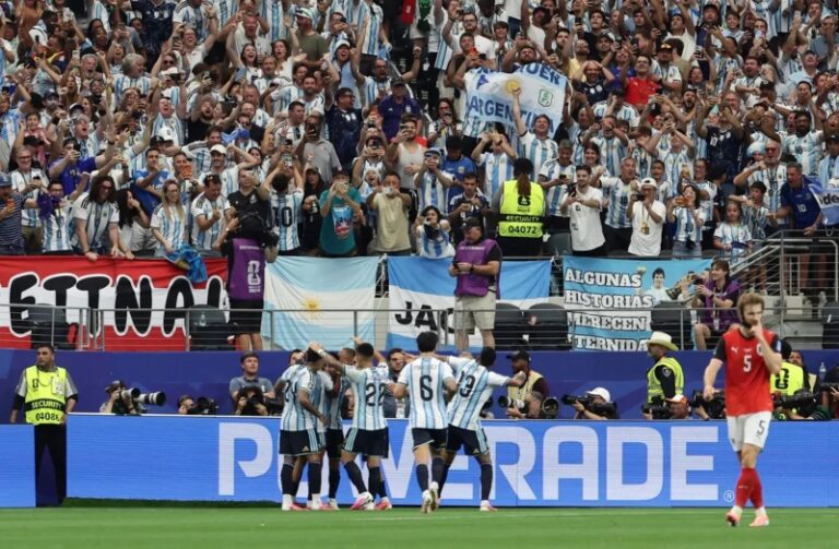 Con un Messi histórico, Argentina venció 2-0 a Austria y avanzó a los 16avos de final del Mundial 2026