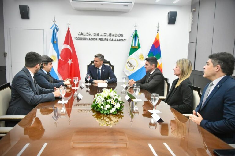 ZDERO RECIBIÓ AL EMBAJADOR DE TURQUÍA PARA AFIANZAR LOS VÍNCULOS COMERCIALES Y CULTURALES