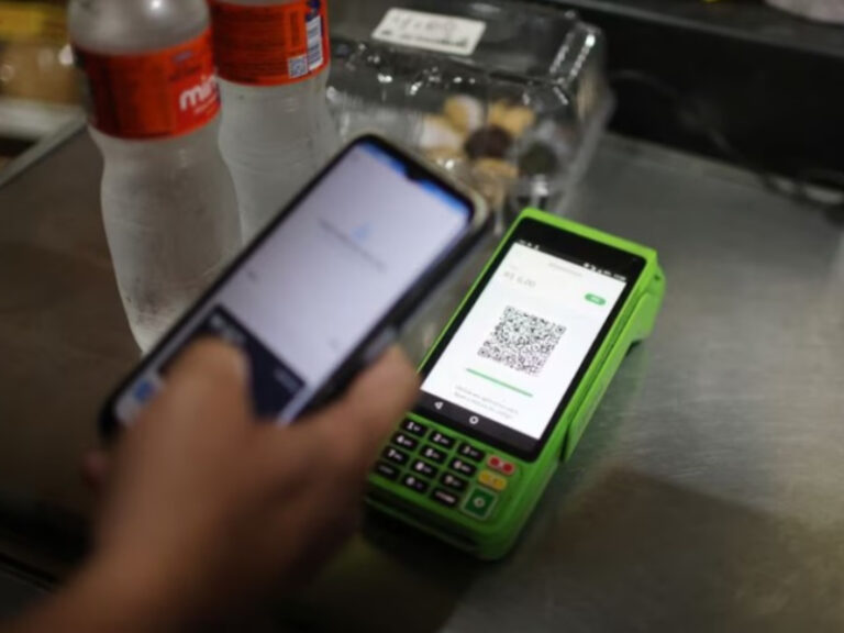 Desde este lunes, bancos y billeteras podrán debitar cuotas de préstamos directamente de las cuentas