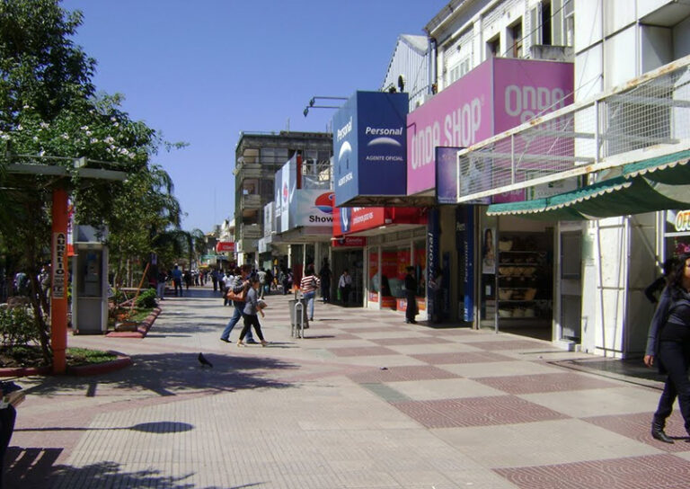 Las ventas minoristas pyme cayeron 3,8% en julio y acumulan siete meses en baja