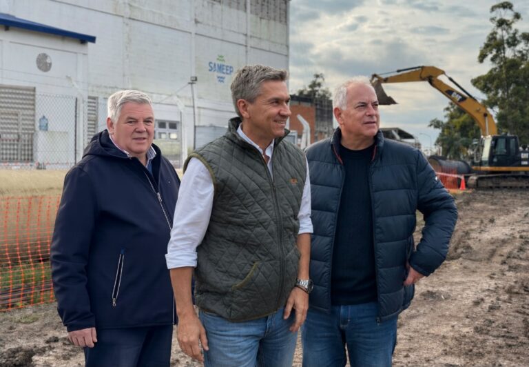EL GOBERNADOR ZDERO CONSIGUIÓ LA EXTENSIÓN DEL SEGUNDO ACUEDUCTO HASTA RÍO MUERTO Y LAS OBRAS COMENZARÁN EN LOS PRÓXIMOS DÍAS