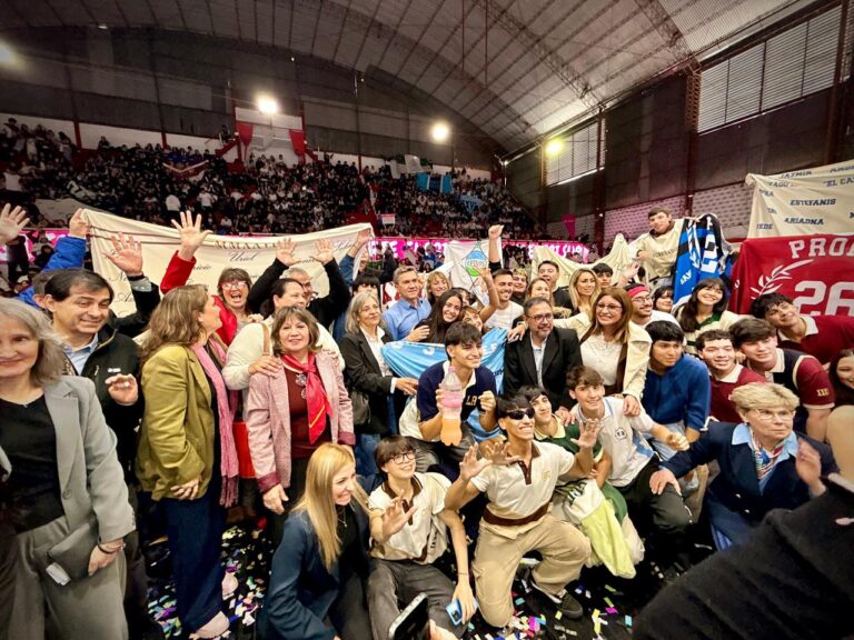 ZDERO LANZÓ “MÁS FUTURO”: UN INCENTIVO PARA PREMIAR EL MÉRITO ESTUDIANTIL