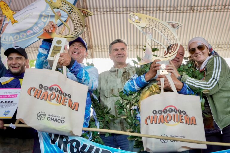 MULTITUDINARIA Y EXITOSA: LA XXII PESCA DEL DORADO REUNIÓ A LAS FAMILIAS, EMPRENDEDORES Y CERCA DE 200 EMBARCACIONES