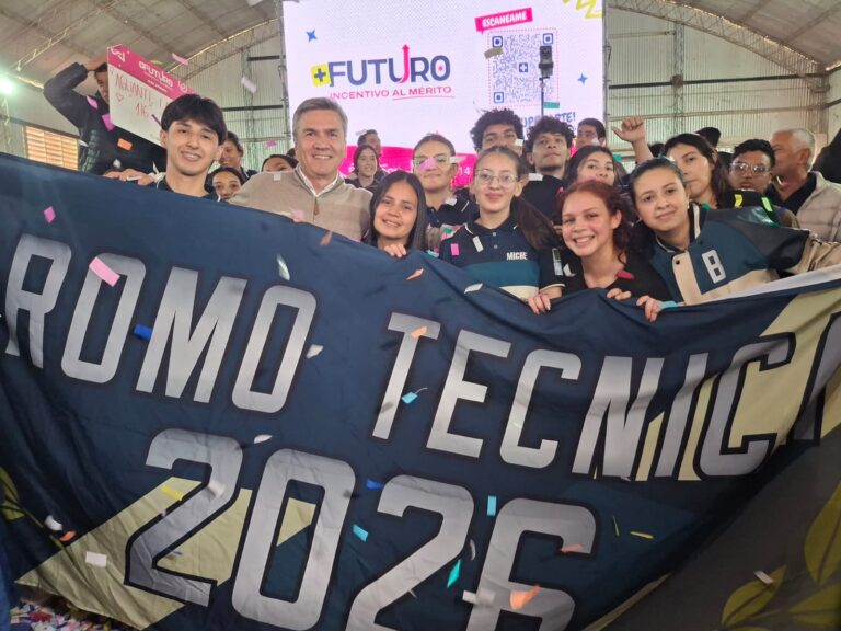 ZDERO EN PRESIDENCIA DE LA PLAZA: “EL MÉRITO SE PREMIA Y EL CHACO ESTÁ CAMBIANDO”