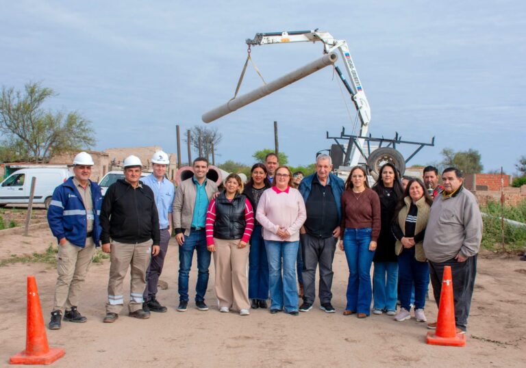 PAMPA DEL INFIERNO: SECHEEP COMENZÓ LA OBRA QUE LLEVARÁ ENERGÍA A 400 FAMILIAS