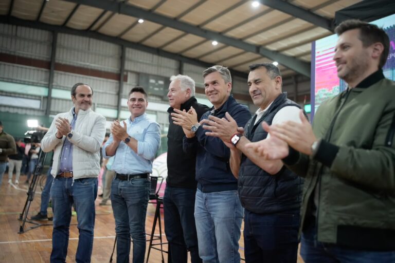 OBRA HISTÓRICA: ZDERO ANUNCIÓ LA CONSTRUCCIÓN DE UN ALBERGUE PARA DEPORTISTAS EN EL JAIME ZAPATA