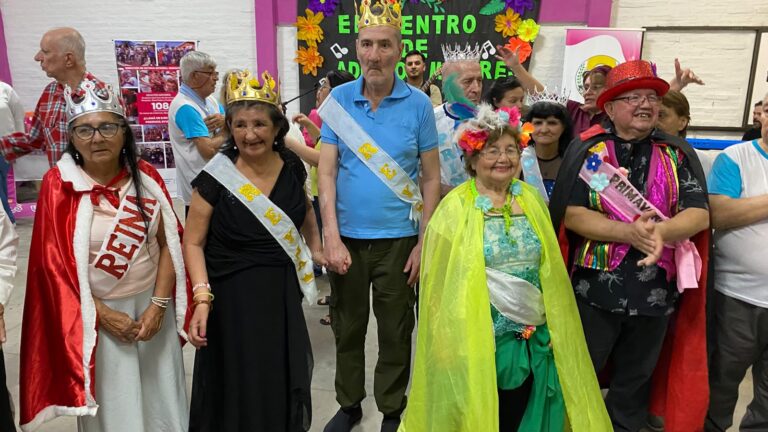DESARROLLO HUMANO ACOMPAÑÓ EL DÍA DEL JUBILADO