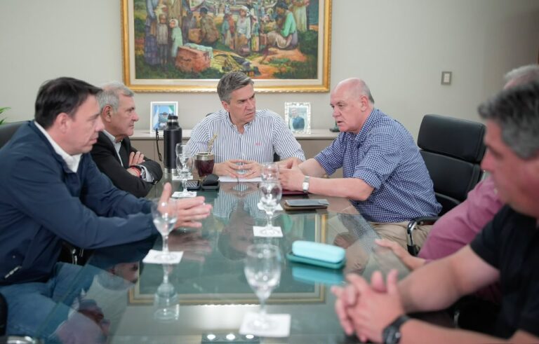 ZDERO Y EL INTENDENTE DE CAMPO LARGO AVANZAN EN ACUERDO POLÍTICO DE TRABAJO CONJUNTO