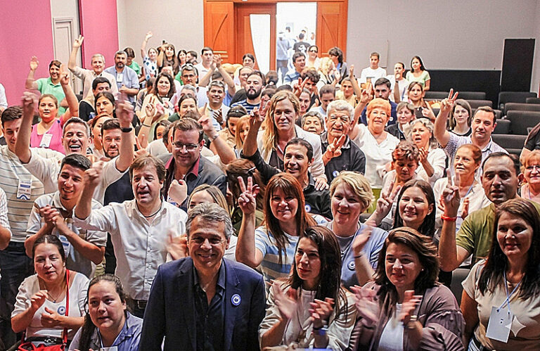 Sergio Massa pidió al Frente Renovador impulsar una agenda federal y unir al peronismo