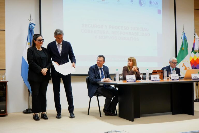 El Poder Legislativo acompañó la Jornada “Seguros y Proceso Judicial”