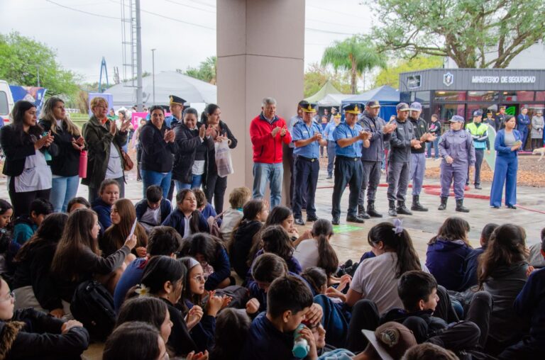 FERIA DEL LIBRO: MATKOVICH DESTACÓ LA PREVENCIÓN Y EL ACOMPAÑAMIENTO A LA COMUNIDAD