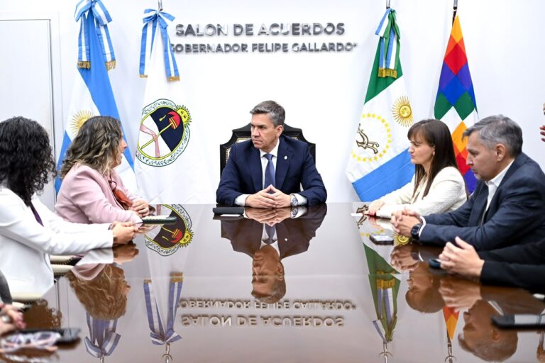 CHACO Y NACIONES UNIDAS ARTICULAN ACCIONES PARA PREVENIR LOS CONSUMOS PROBLEMÁTICOS